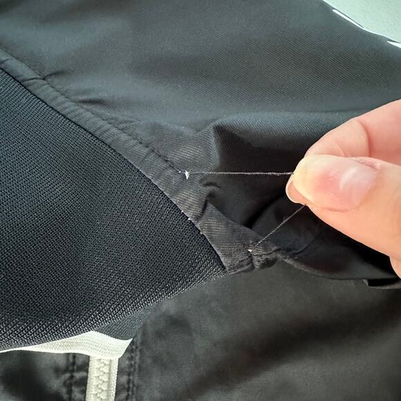 Nike‎ Sportswear Women’s Track Jacket XL Black Windrunner Zip-Up (886946-010) - Picture 6 of 8